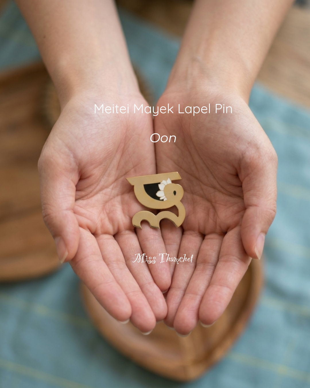 Oon - Lapel Pins